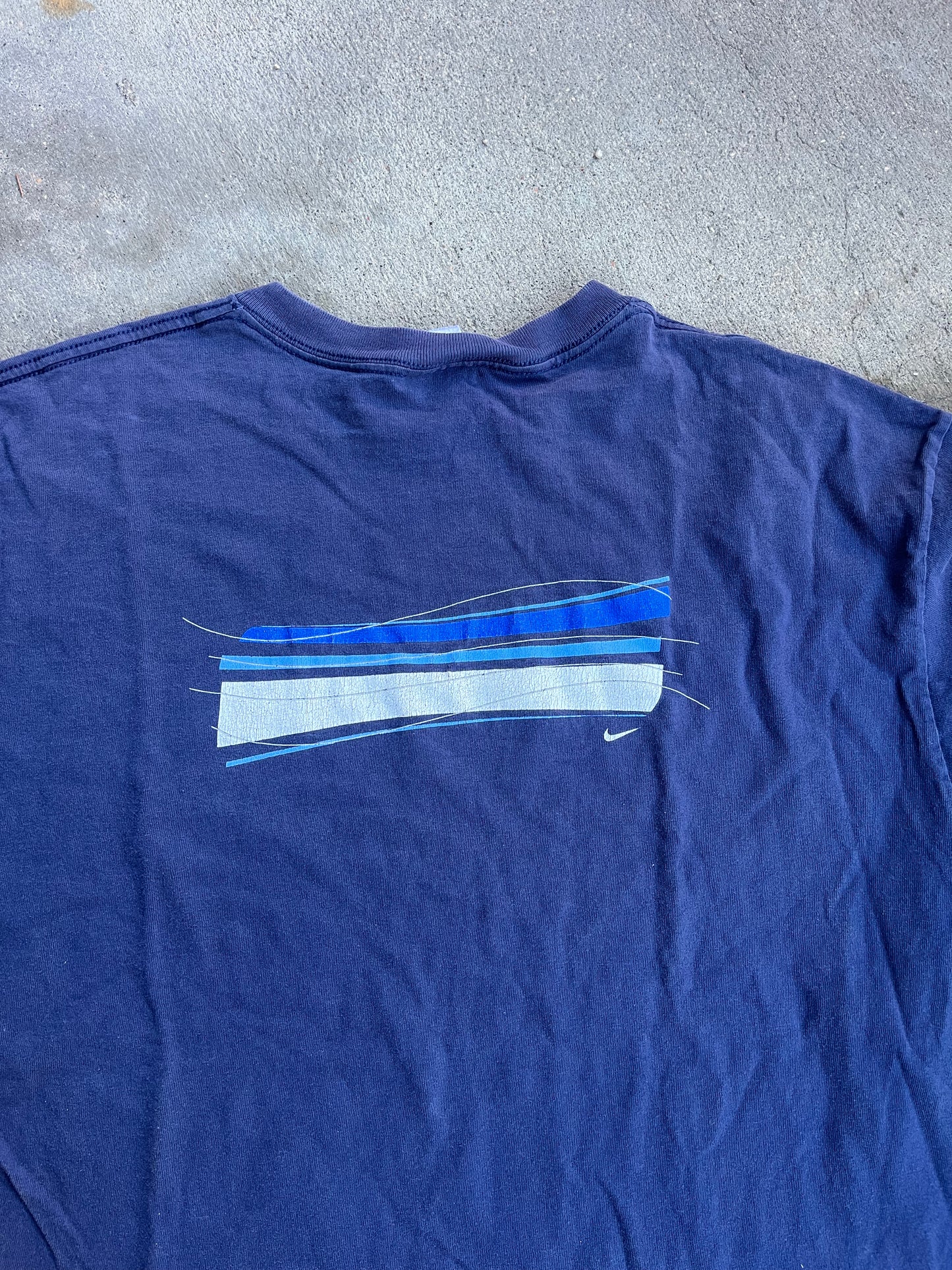 Old nike tee