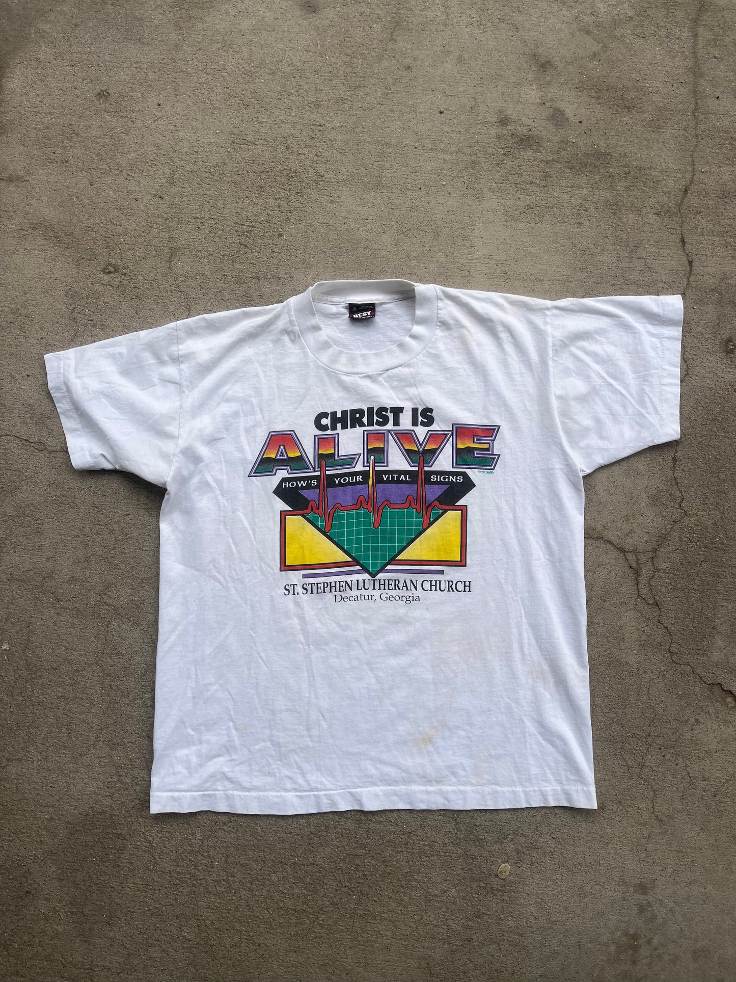Christ is Alive tee