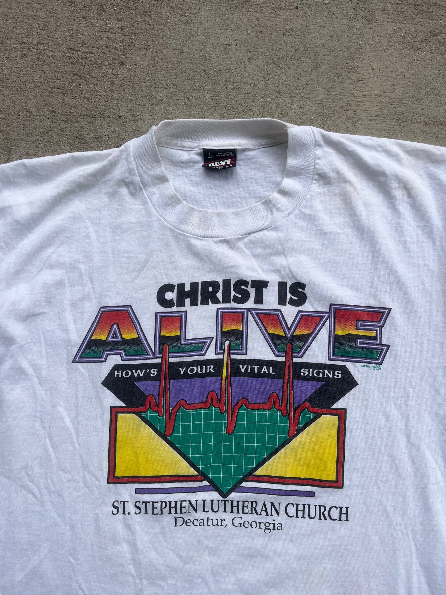 Christ is Alive tee